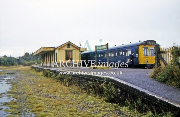 Gunnislake Railway Station & DMU 1971