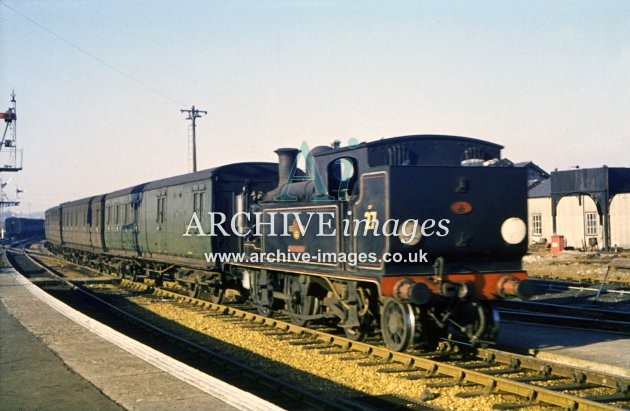 Newport Railway Station 1961