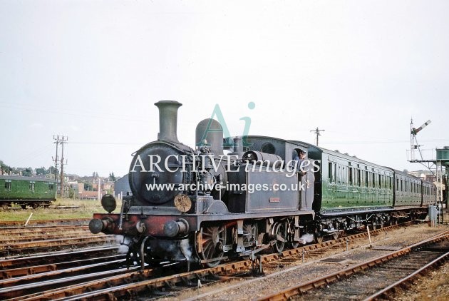 Newport Railway Station 1965