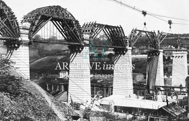 Calstock Viaduct Construction