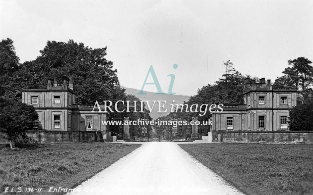 Chatsworth house, entrance gates c1925