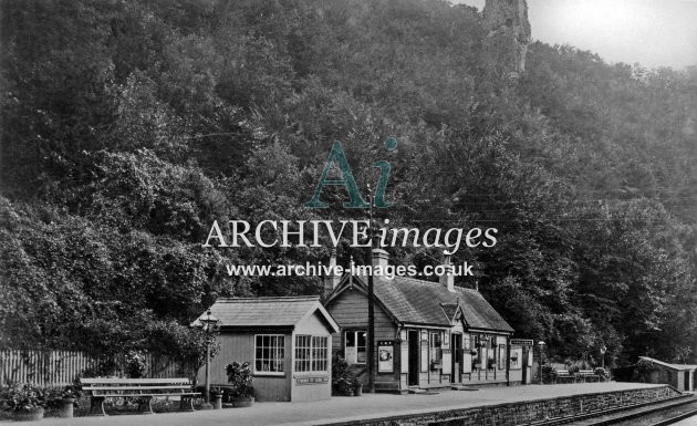 Symonds Yat station & signal box c1910