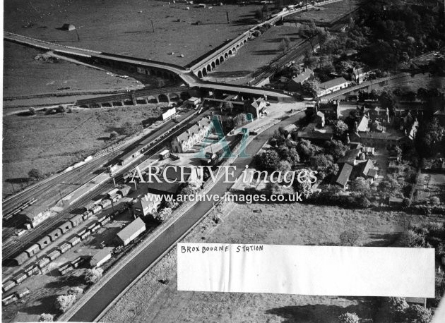 Hertfordshire Broxbourne STation from the air 1935 CMc